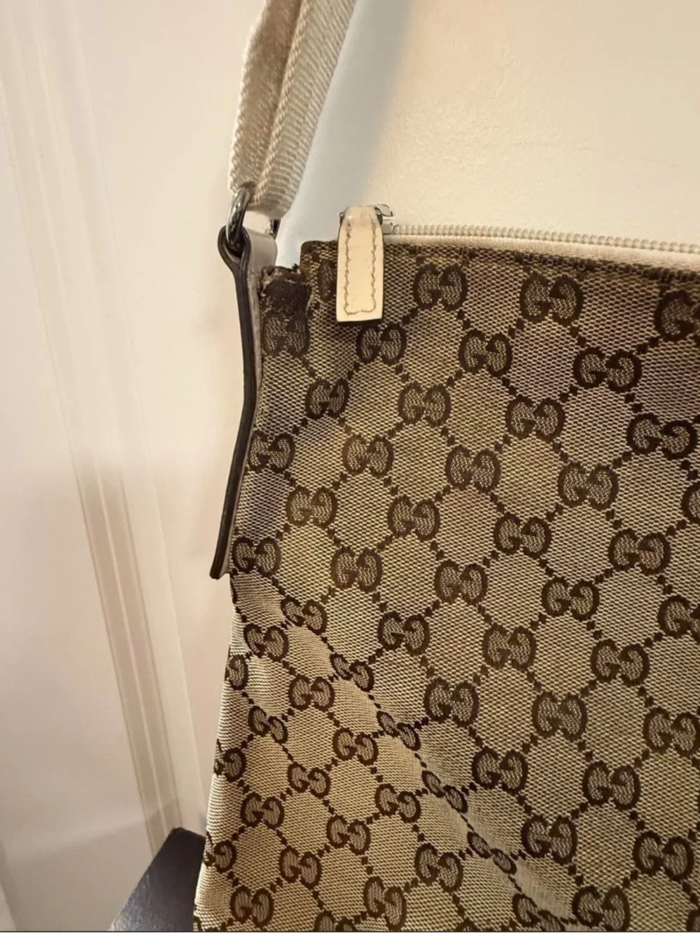 Gucci Brown/Beige Monogram Canvas Shoulder Bag with White Leather Accents